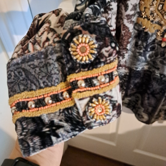 Soft surroundings top - Picture 4 of 6